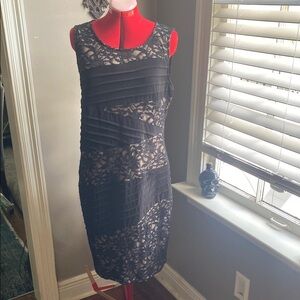 Black Sleeveless Sheath Midi Dress